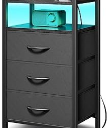 6 Best Nightstand Charging Stations (2026)