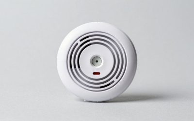 How to Choose Smart Smoke and Carbon Monoxide Detectors: What Actually Matters