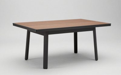 Outdoor Dining Table with Fire Pit: Propane vs. Wood, BTUs, and Space Per Seat